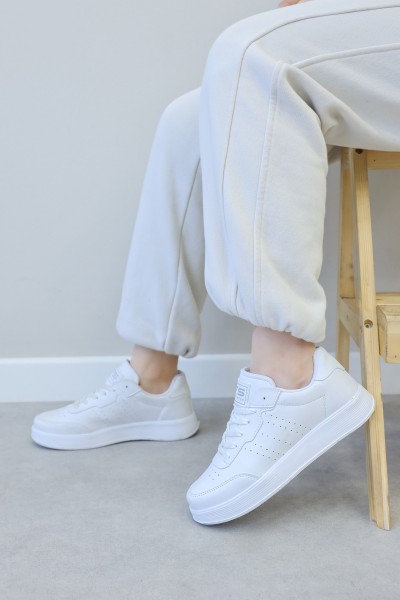 Beyaz Kadın Sneaker Ayakkabı 666ZA158